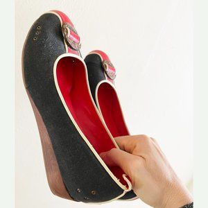 Adorable Vegan Wedge Shoes -  Size 9 - Blue and Red - Form and Fauna